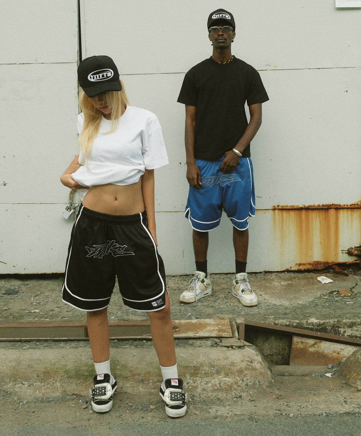 OFFONOFF BLANK TEE [ black ]