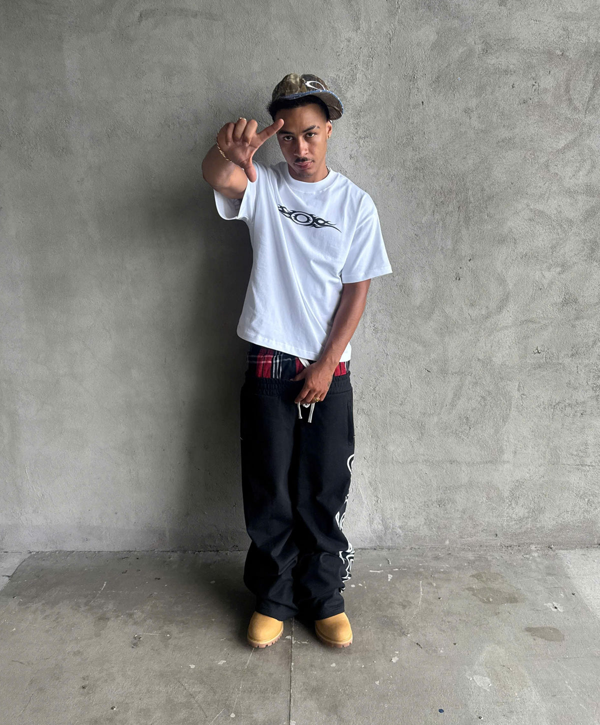 OFFONOFF OVB LOGO TEE / WHITE