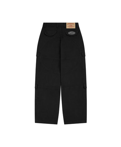 OFFONOFF CARGO PANTS / BLACK