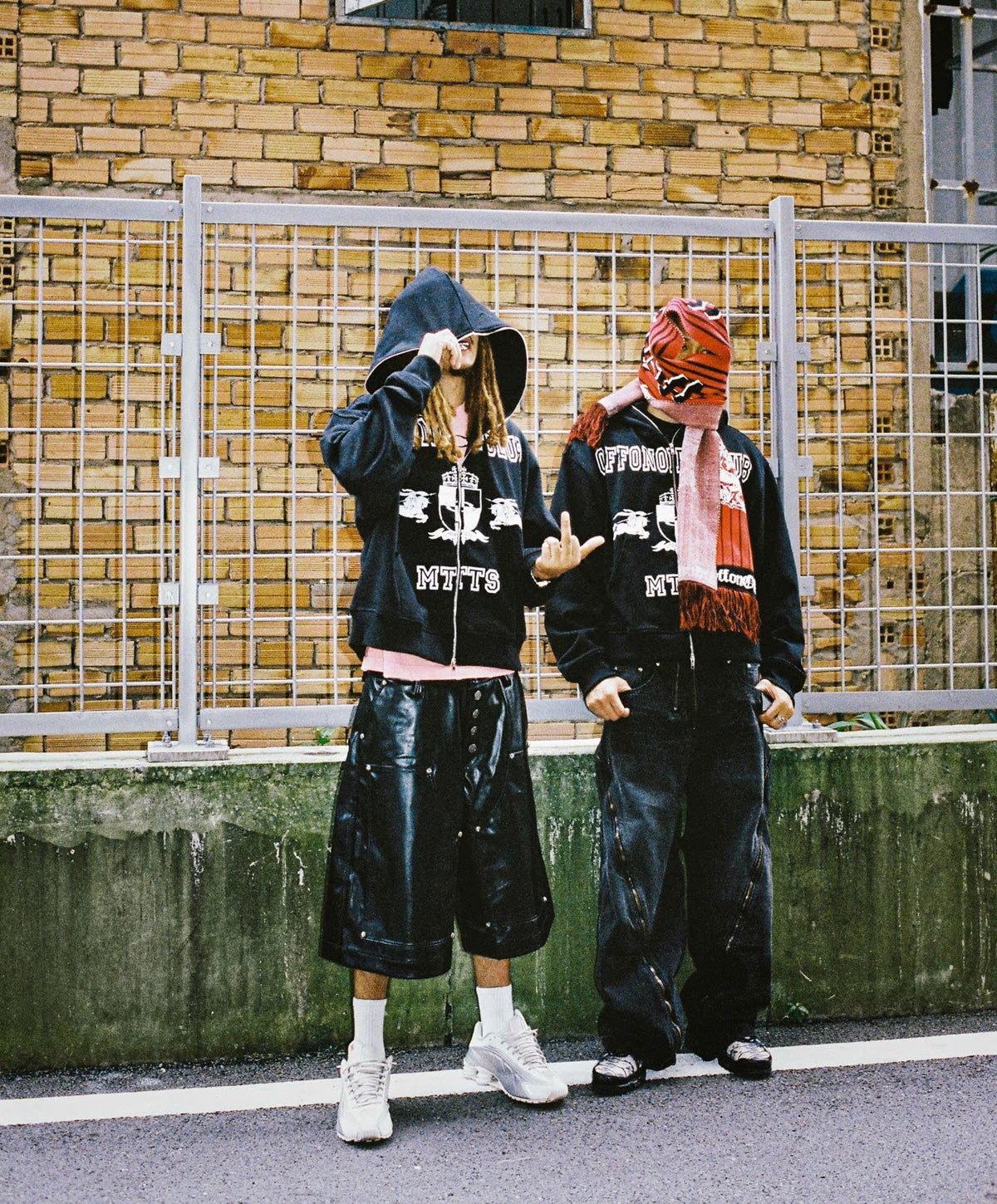 ROYAL FULLZIP HOODIE / BLACK