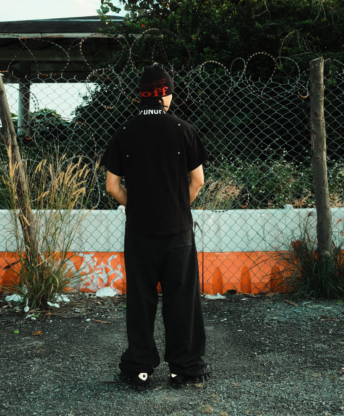 OFFONOFF EYELET POLO / BLACK
